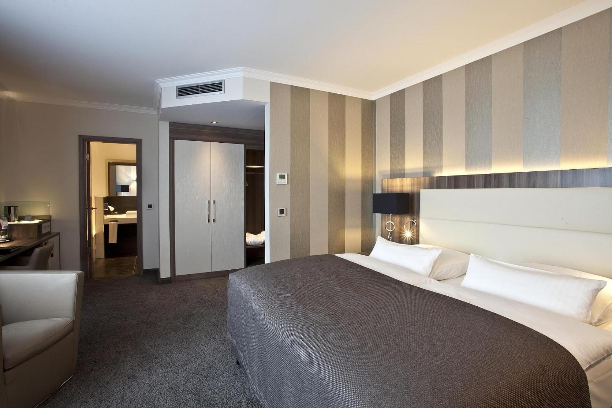 Premium Plus Double Room 1 Double Bed